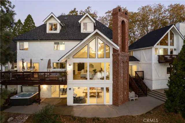 748 Shelter Cove, Lake Arrowhead, CA 92352