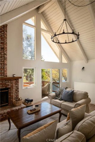 748 Shelter Cove, Lake Arrowhead, CA 92352