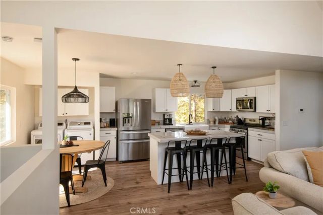 748 Shelter Cove, Lake Arrowhead, CA 92352