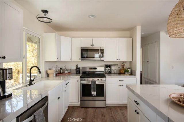 748 Shelter Cove, Lake Arrowhead, CA 92352