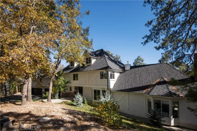 748 Shelter Cove, Lake Arrowhead, CA 92352