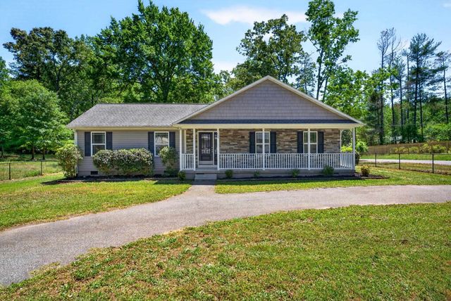 200 Kirby St, Landrum, SC 29356