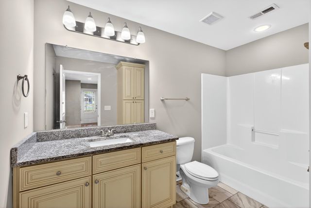 200 Kirby St, Landrum, SC 29356