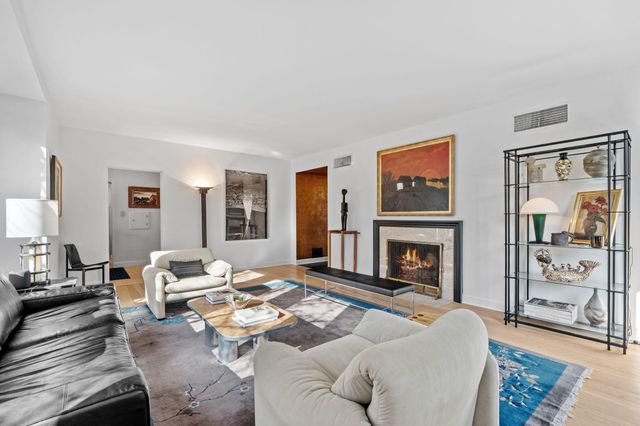 265 Woodlawn Avenue, Saint Paul, MN 55105