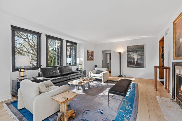 265 Woodlawn Avenue, Saint Paul, MN 55105