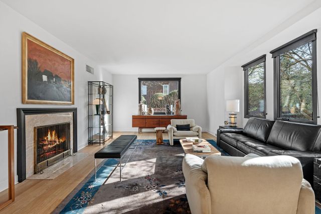 265 Woodlawn Avenue, Saint Paul, MN 55105