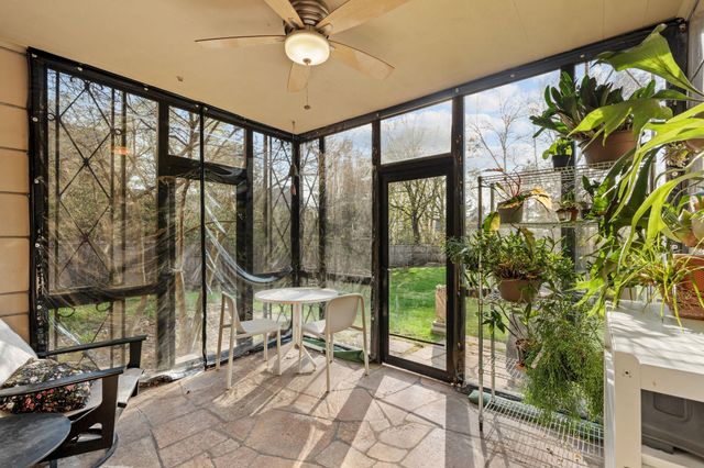 265 Woodlawn Avenue, Saint Paul, MN 55105