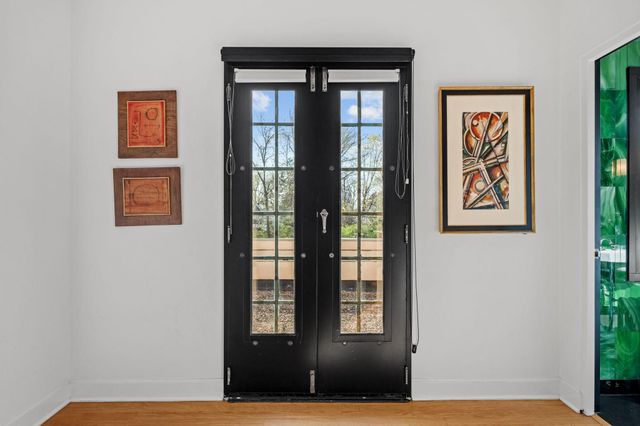 265 Woodlawn Avenue, Saint Paul, MN 55105