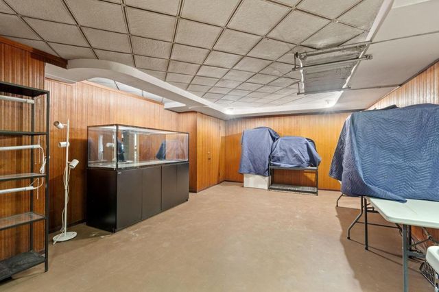 265 Woodlawn Avenue, Saint Paul, MN 55105