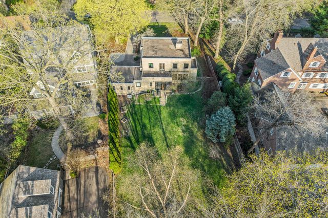 265 Woodlawn Avenue, Saint Paul, MN 55105