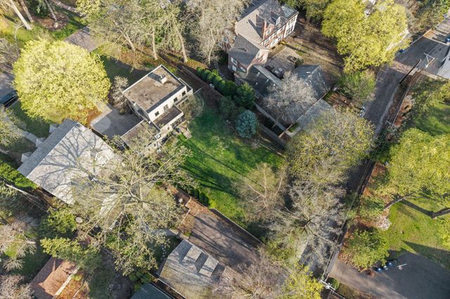 265 Woodlawn Avenue, Saint Paul, MN 55105