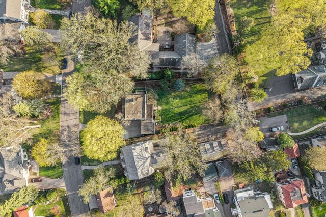 265 Woodlawn Avenue, Saint Paul, MN 55105