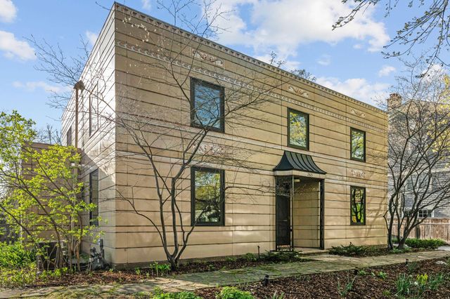 265 Woodlawn Avenue, Saint Paul, MN 55105