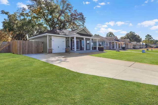 286 Bridgewater Lane, Darien, GA 31305