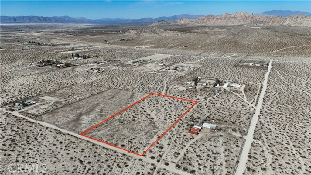 39226 Furst Street, Lucerne Valley, CA 92356