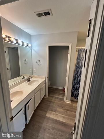 134 DARLING ST, Newark, DE 19702