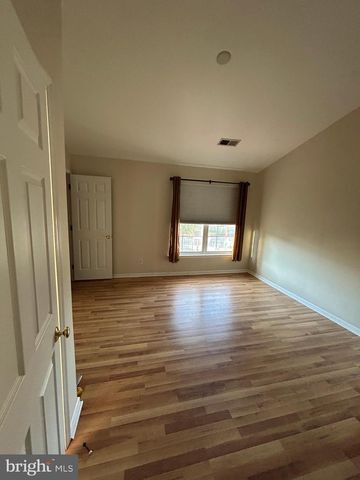 134 DARLING ST, Newark, DE 19702
