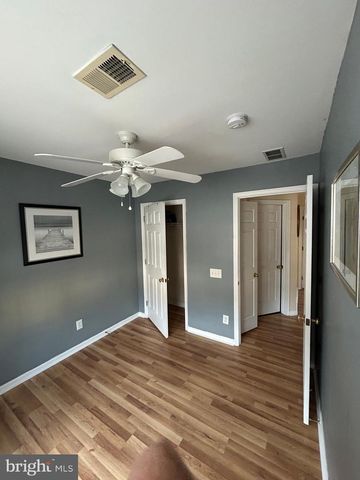 134 DARLING ST, Newark, DE 19702