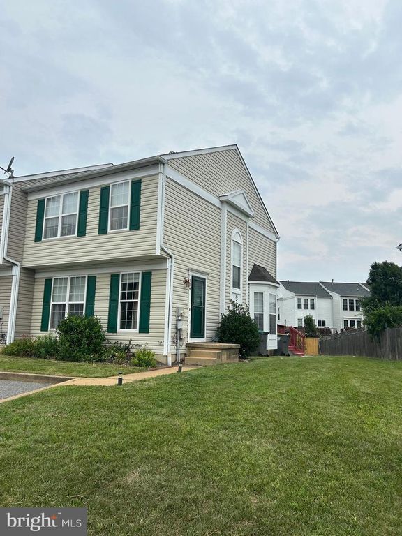 134 DARLING ST, Newark, DE 19702