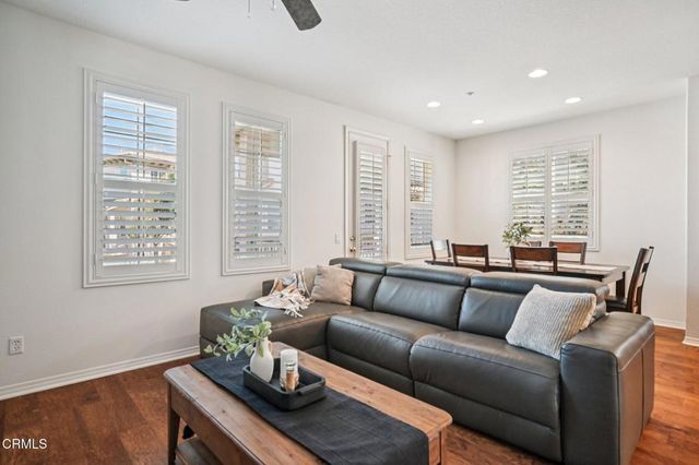 1337 Bayside Circle, Oxnard, CA 93035