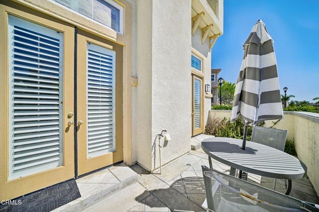 1337 Bayside Circle, Oxnard, CA 93035
