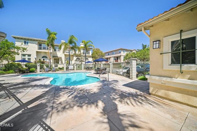 1337 Bayside Circle, Oxnard, CA 93035