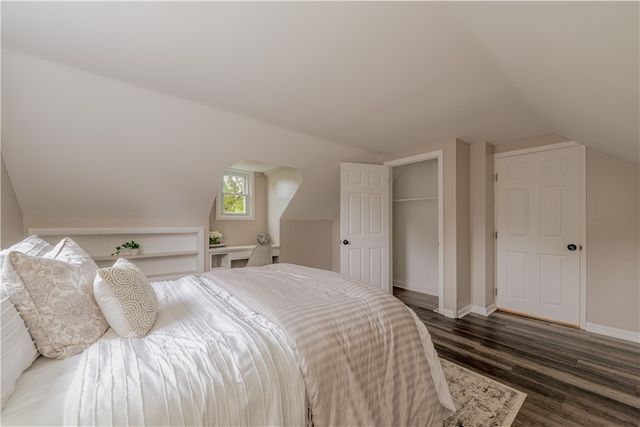 19 Mac Arthur Road, Greece, NY 14615