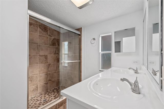 26707 NW 84TH PLACE, High Springs, FL 32643