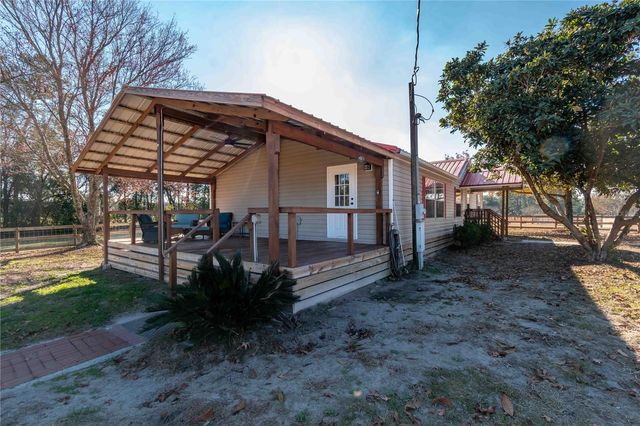 26707 NW 84TH PLACE, High Springs, FL 32643