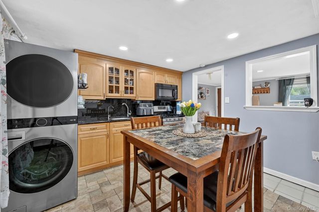 136 E Railroad Avenue, West Haverstraw, NY 10993