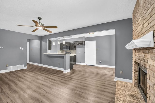 4904 Brookhollow Drive, Sachse, TX 75048