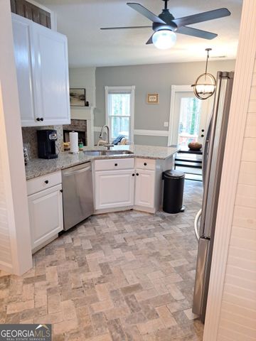 366 Silverthorn Drive NW, Marietta, GA 30064