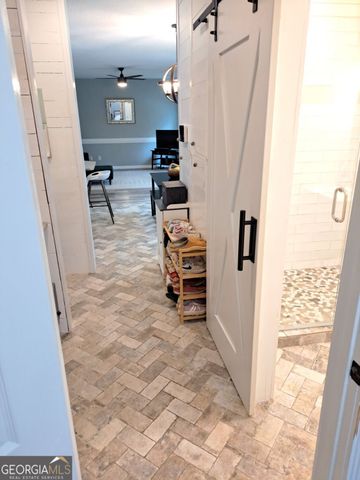 366 Silverthorn Drive NW, Marietta, GA 30064