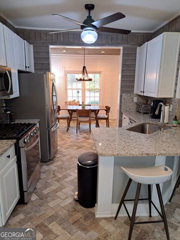 366 Silverthorn Drive NW, Marietta, GA 30064