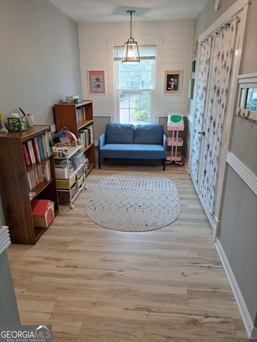 366 Silverthorn Drive NW, Marietta, GA 30064