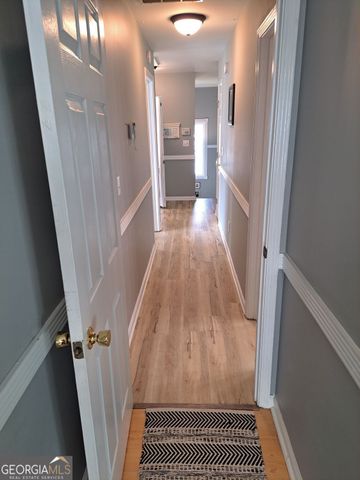 366 Silverthorn Drive NW, Marietta, GA 30064