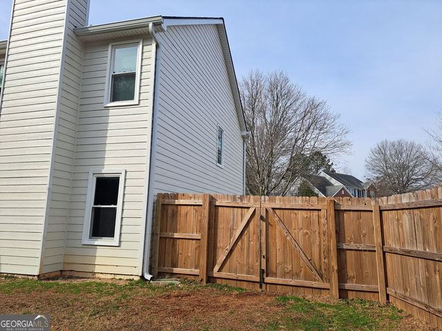 366 Silverthorn Drive NW, Marietta, GA 30064