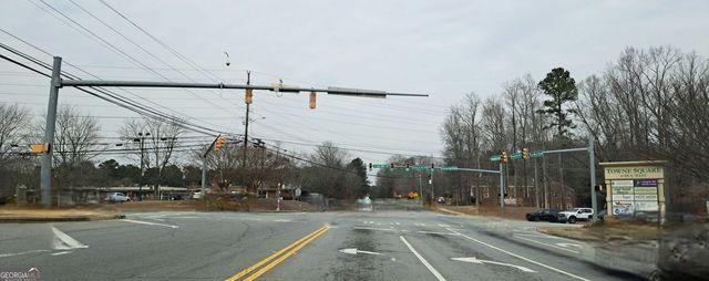 366 Silverthorn Drive NW, Marietta, GA 30064