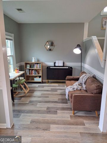 366 Silverthorn Drive NW, Marietta, GA 30064