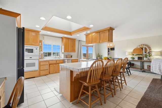 9317 14th Avenue, Hanford, CA 93230