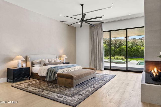8020 N 64TH Place, Paradise Valley, AZ 85253