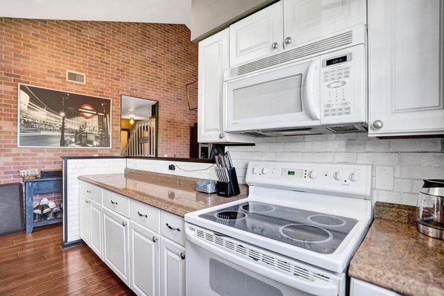 2815 Black Pine Ct, Lake Worth, FL 33462