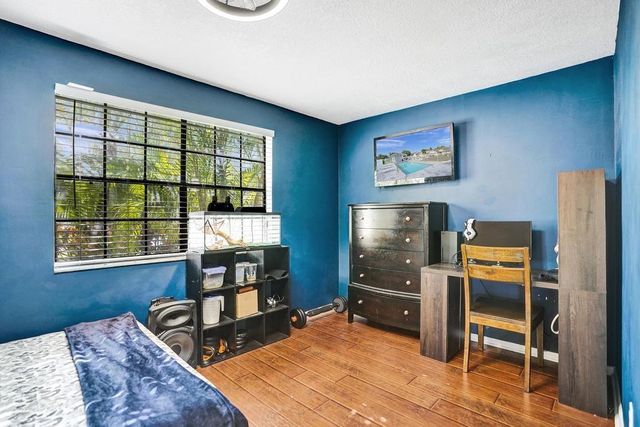 2815 Black Pine Ct, Lake Worth, FL 33462