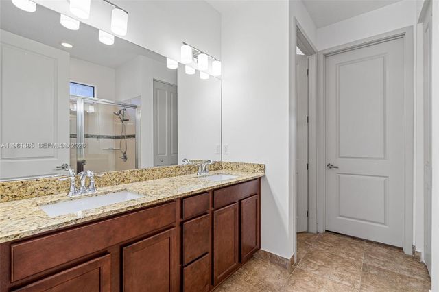 2872 SE 3rd St, Homestead, FL 33033