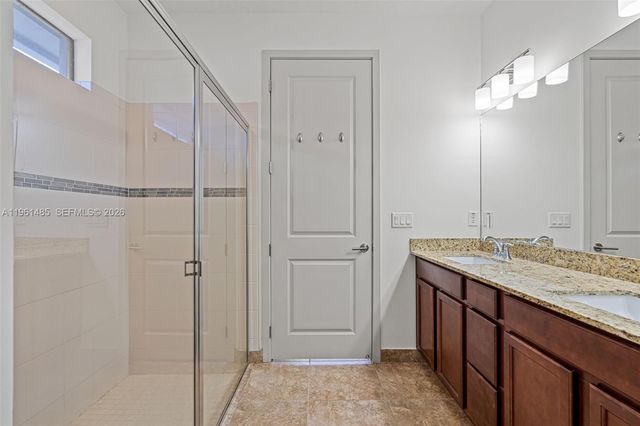 2872 SE 3rd St, Homestead, FL 33033