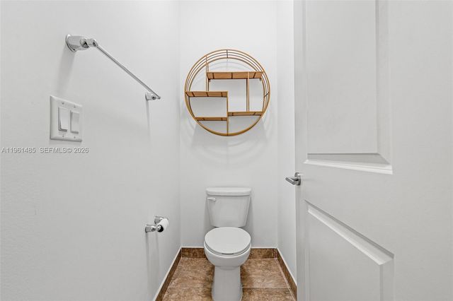 2872 SE 3rd St, Homestead, FL 33033