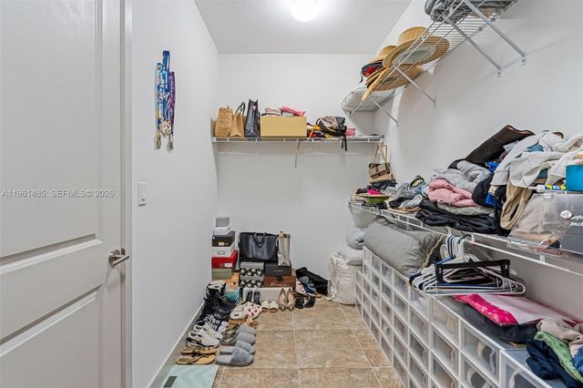 2872 SE 3rd St, Homestead, FL 33033