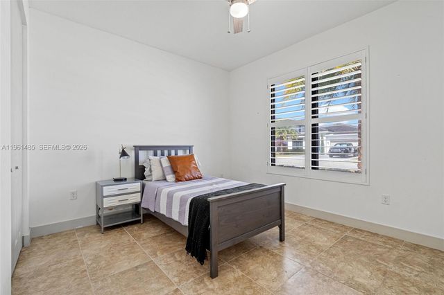 2872 SE 3rd St, Homestead, FL 33033