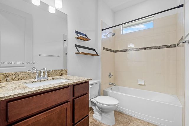 2872 SE 3rd St, Homestead, FL 33033