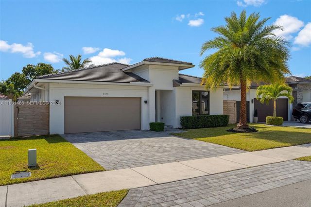 2872 SE 3rd St, Homestead, FL 33033